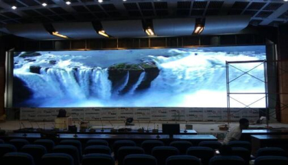 重慶地區(qū)小間距LED對商業(yè)顯示屏市場有何影響